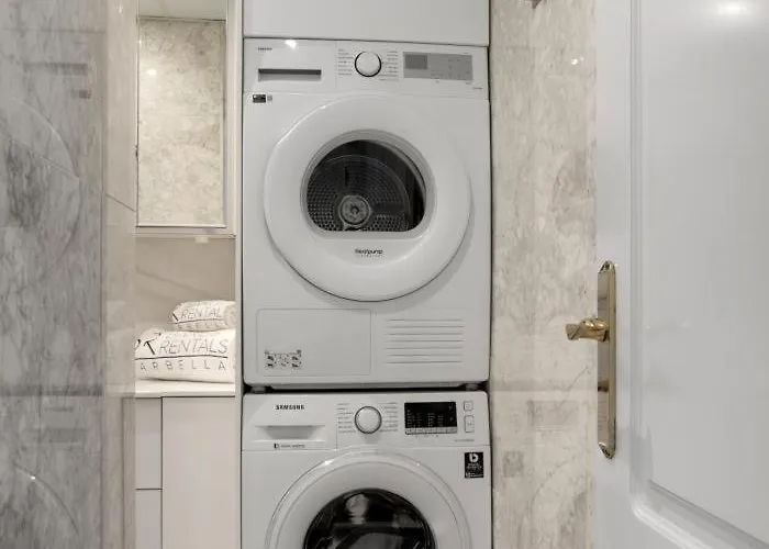 Estudio Medina Garden 232