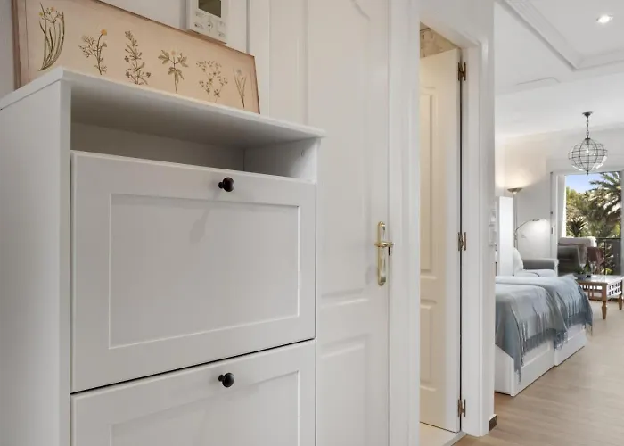 Estudio Medina Garden 232 *